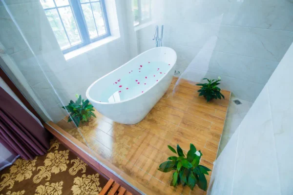 6 PHONG TAM PHONG SUITE 11zon